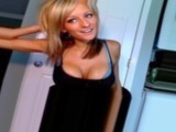 Adelaide Woman Online Dating in South Australia